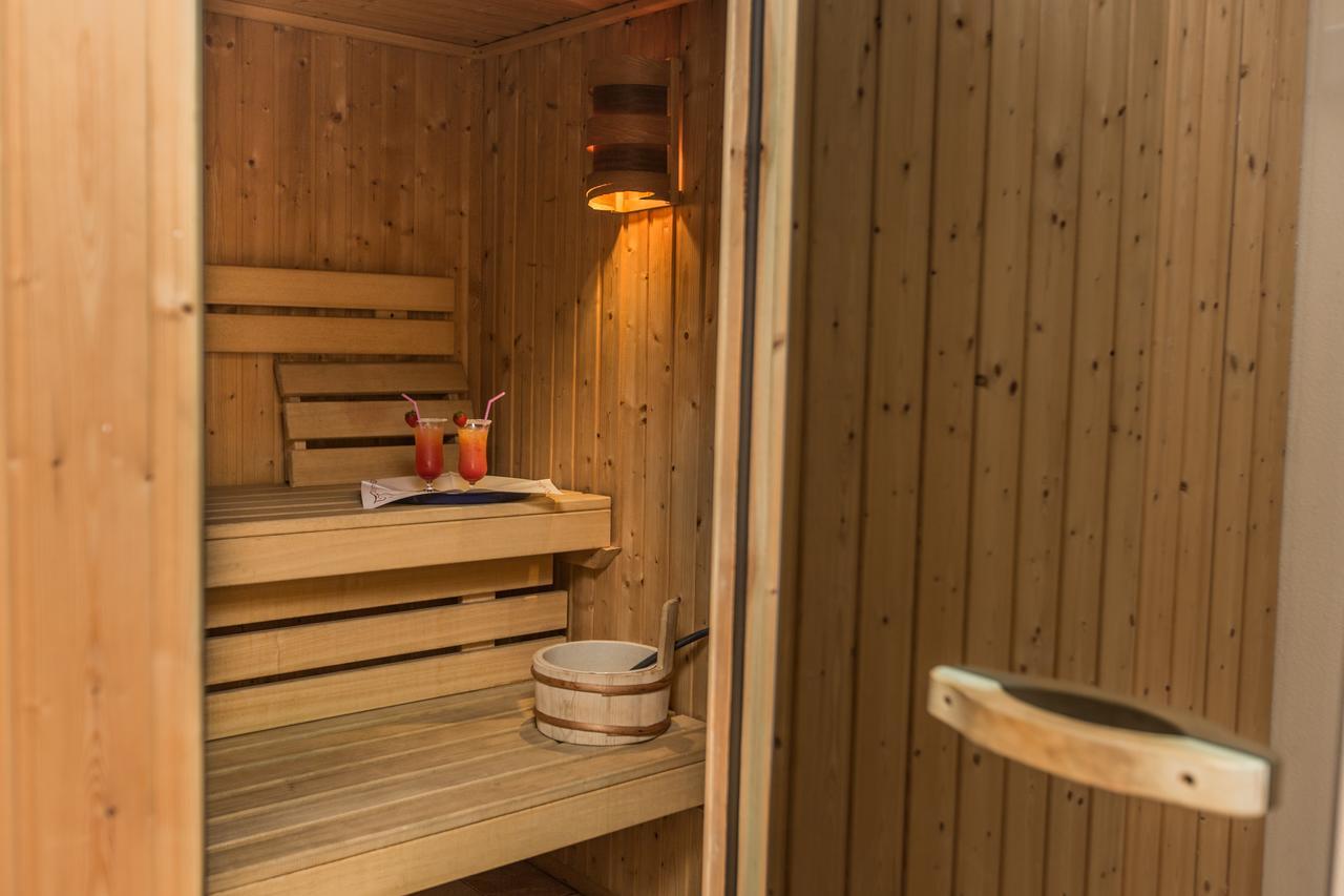 Hotel Rycerski Щецин Экстерьер фото